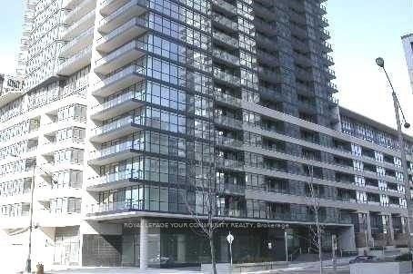 8 Telegram Mews, unit 2011 for rent