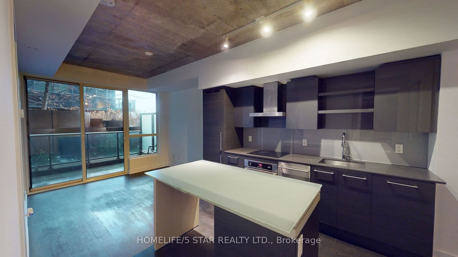 1030 King St W, unit 319 for sale