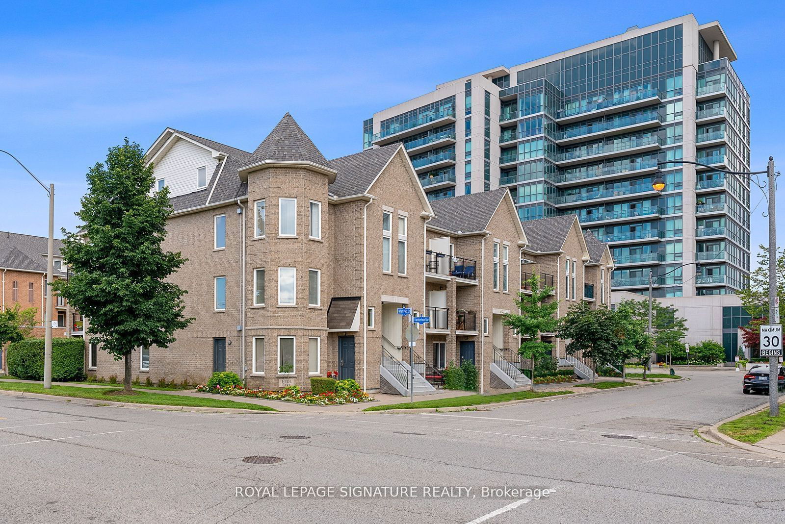 Hyde Park Townhouses, East York, Toronto