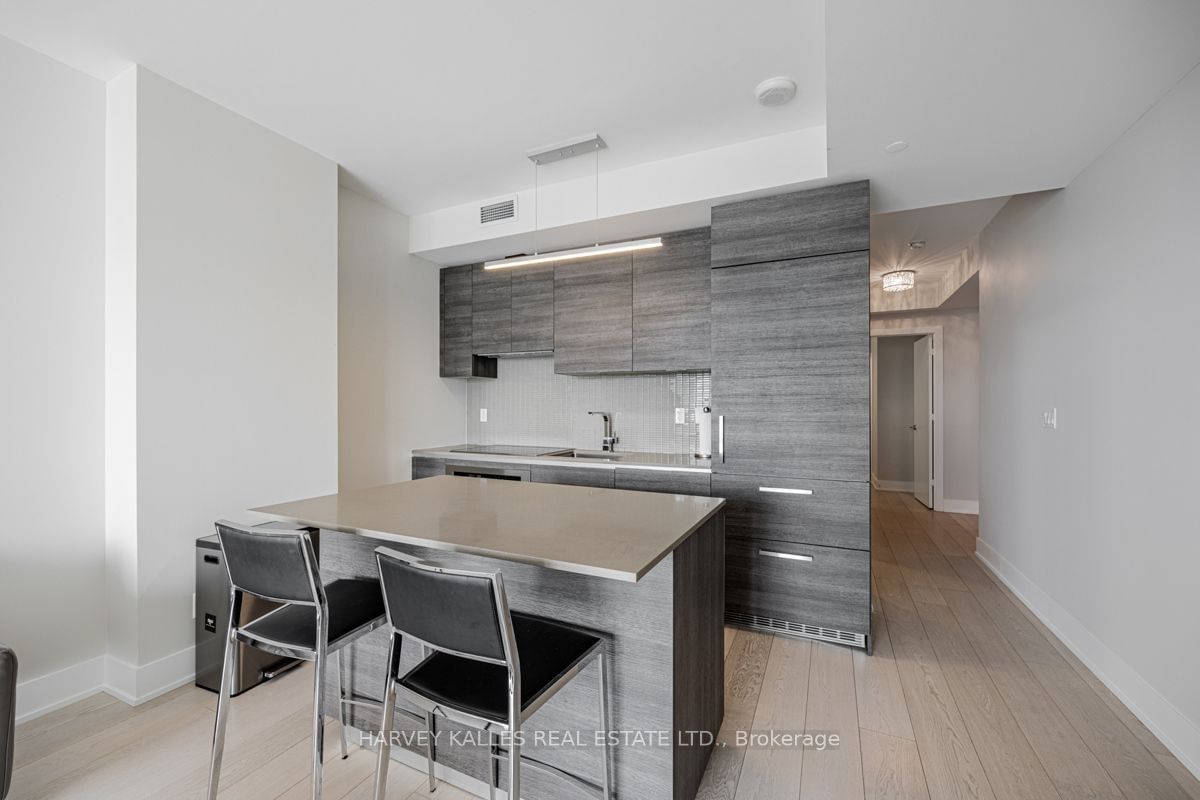 200 Bloor St W, unit 1001 for rent