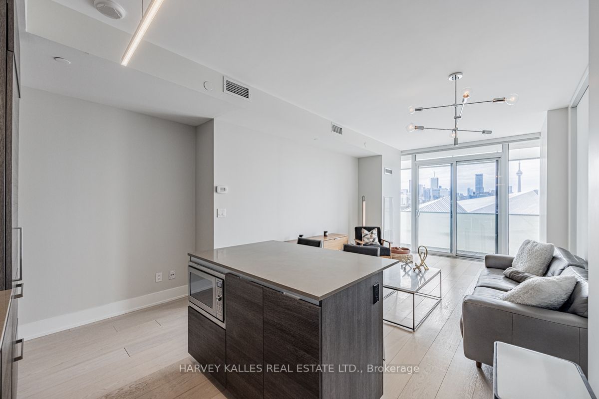 200 Bloor St W, unit 1001 for rent