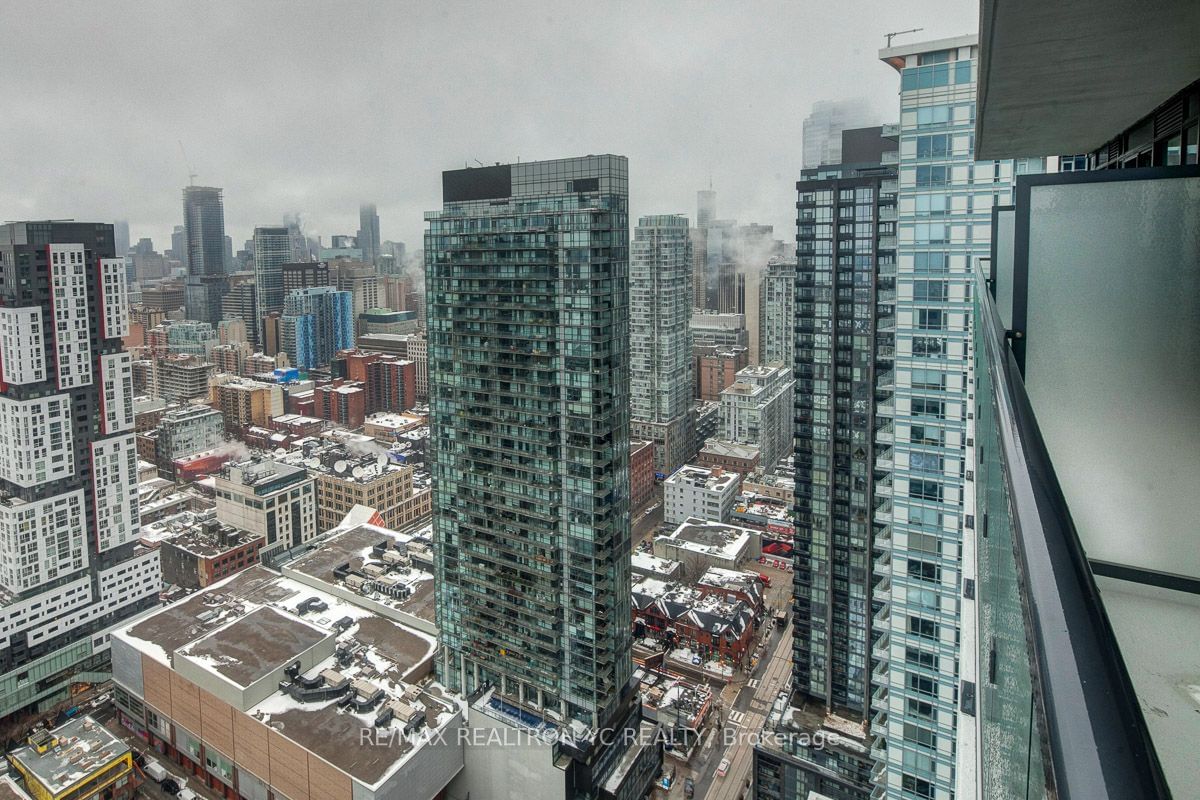 87 Peter St, unit 4108 for sale