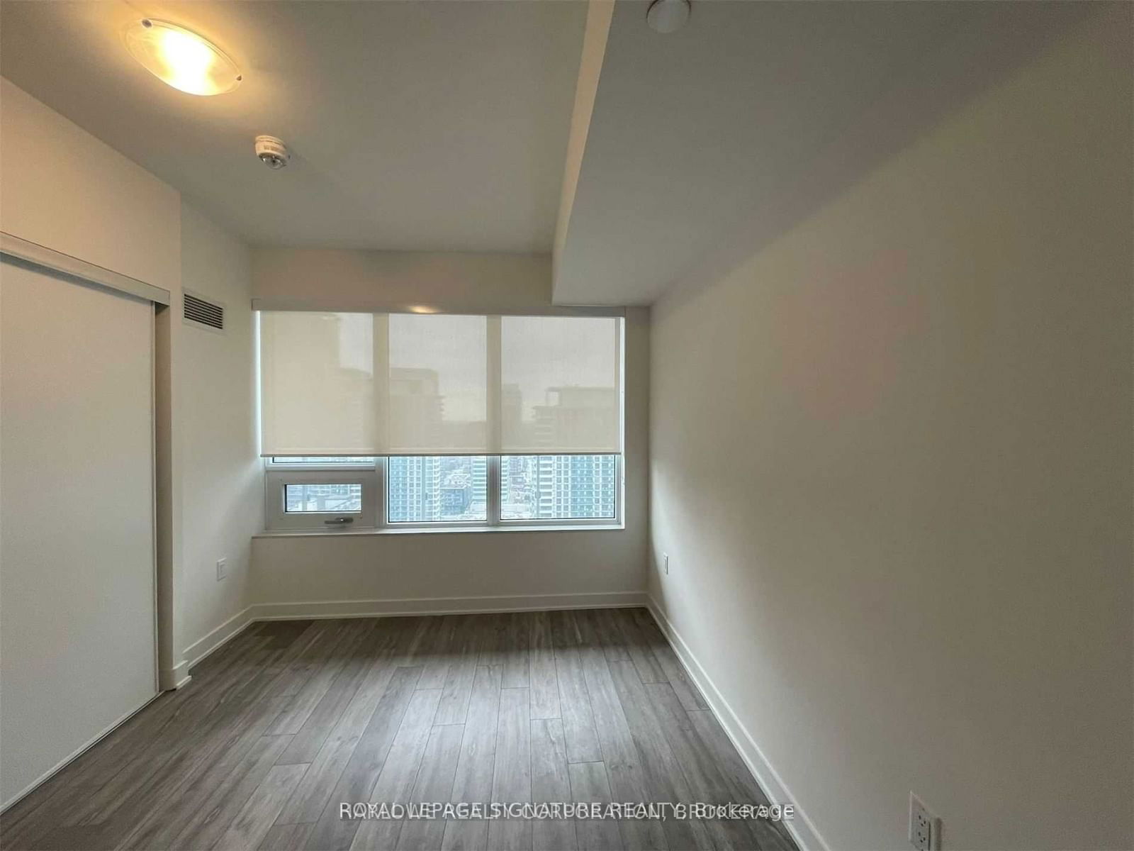 195 Redpath Ave, unit 2611 for rent