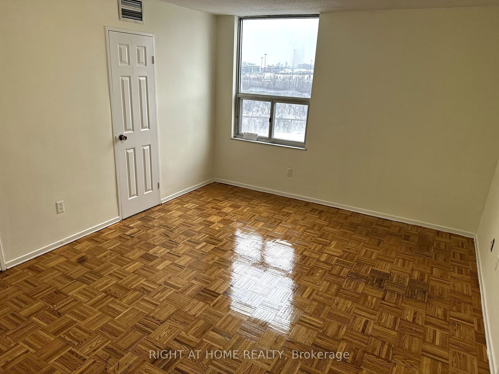 20 Edgecliff Gfwy, unit 1403 for rent