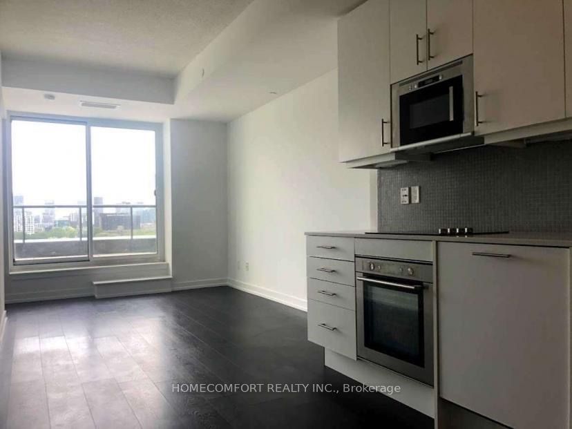 297 College St, unit 809 for rent