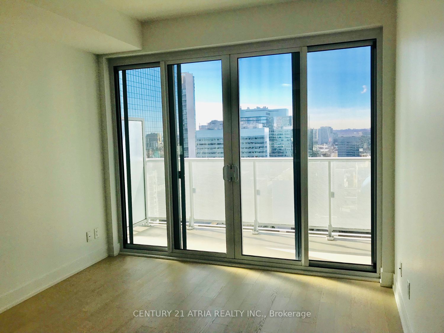 7 Grenville St, unit 2512 for rent