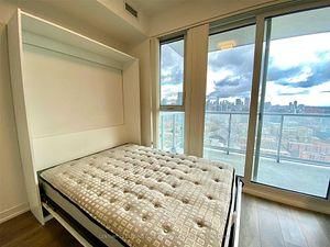 15 Lower Jarvis St, unit 2911 for rent