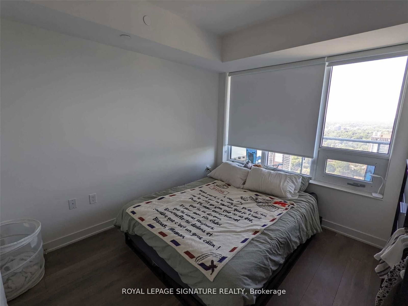 99 Broadway Ave, unit 3601 for rent