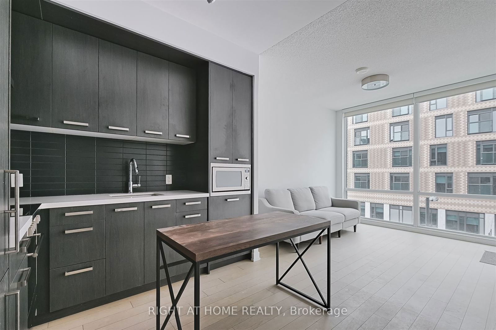 455 Front St E, unit N315 for rent