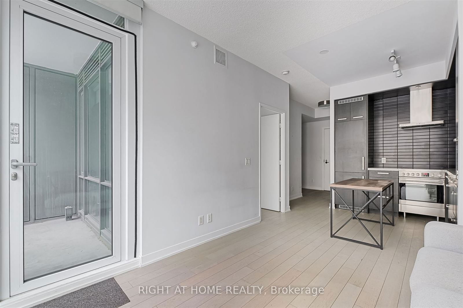 455 Front St E, unit N315 for rent