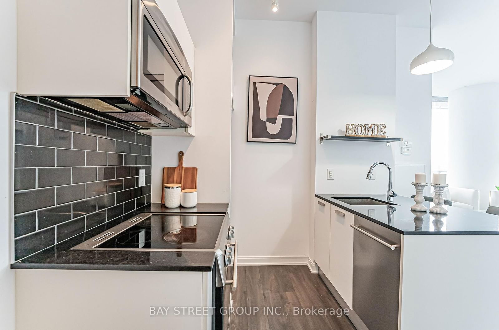 42 Charles St E, unit 2908 for sale