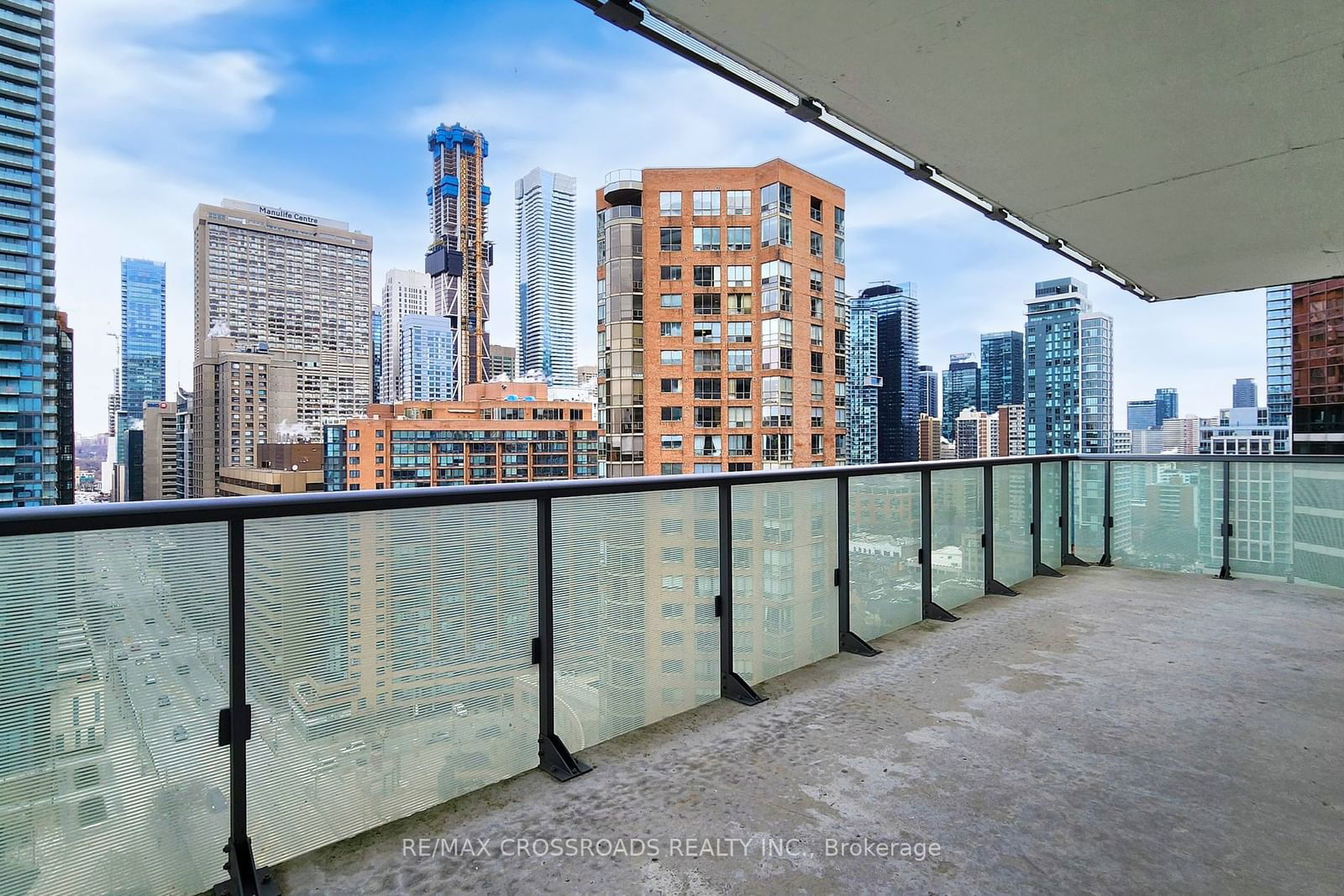 57 St Joseph St, unit 1910 for rent