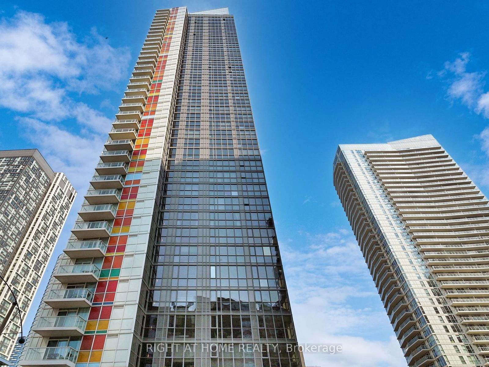 85 Queens Wharf Rd, unit 1610 for sale