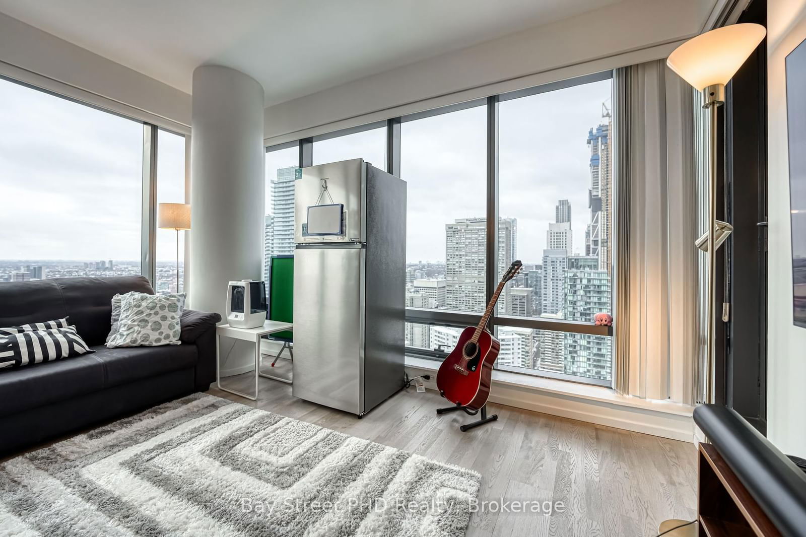 5 St. Joseph St, unit 3708 for sale