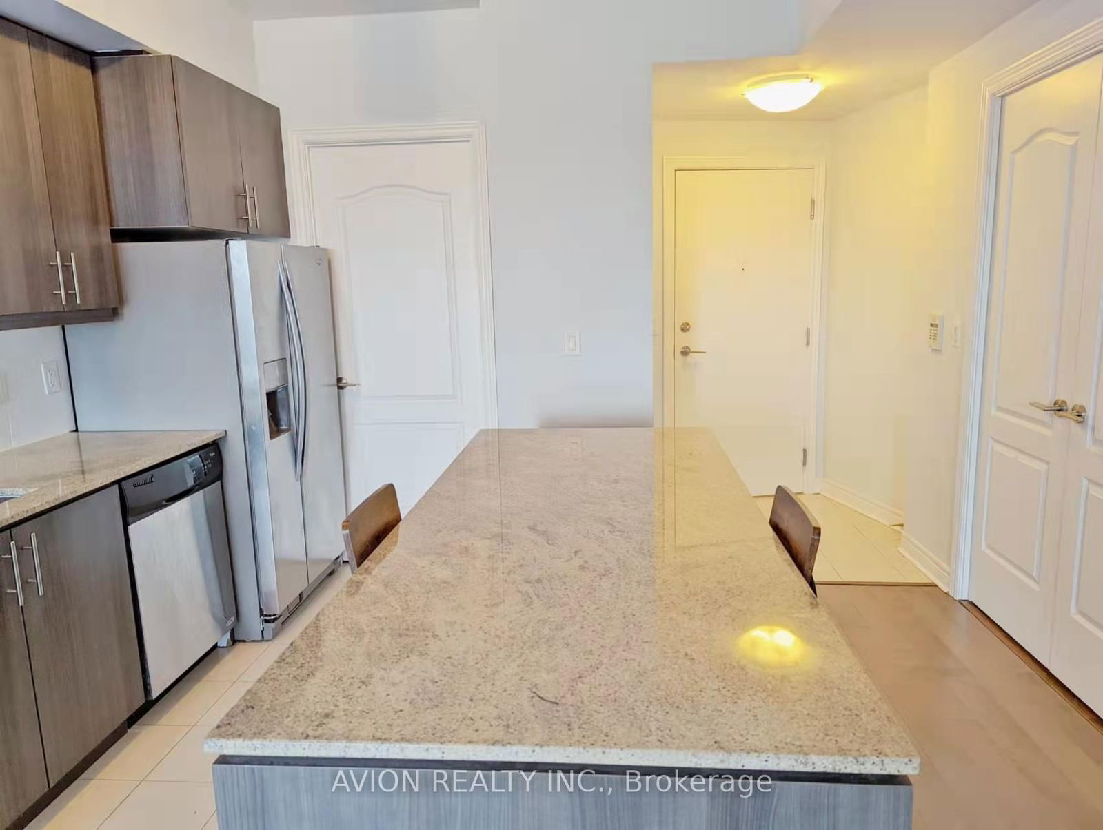 2756 Old Leslie St, unit 717 for rent