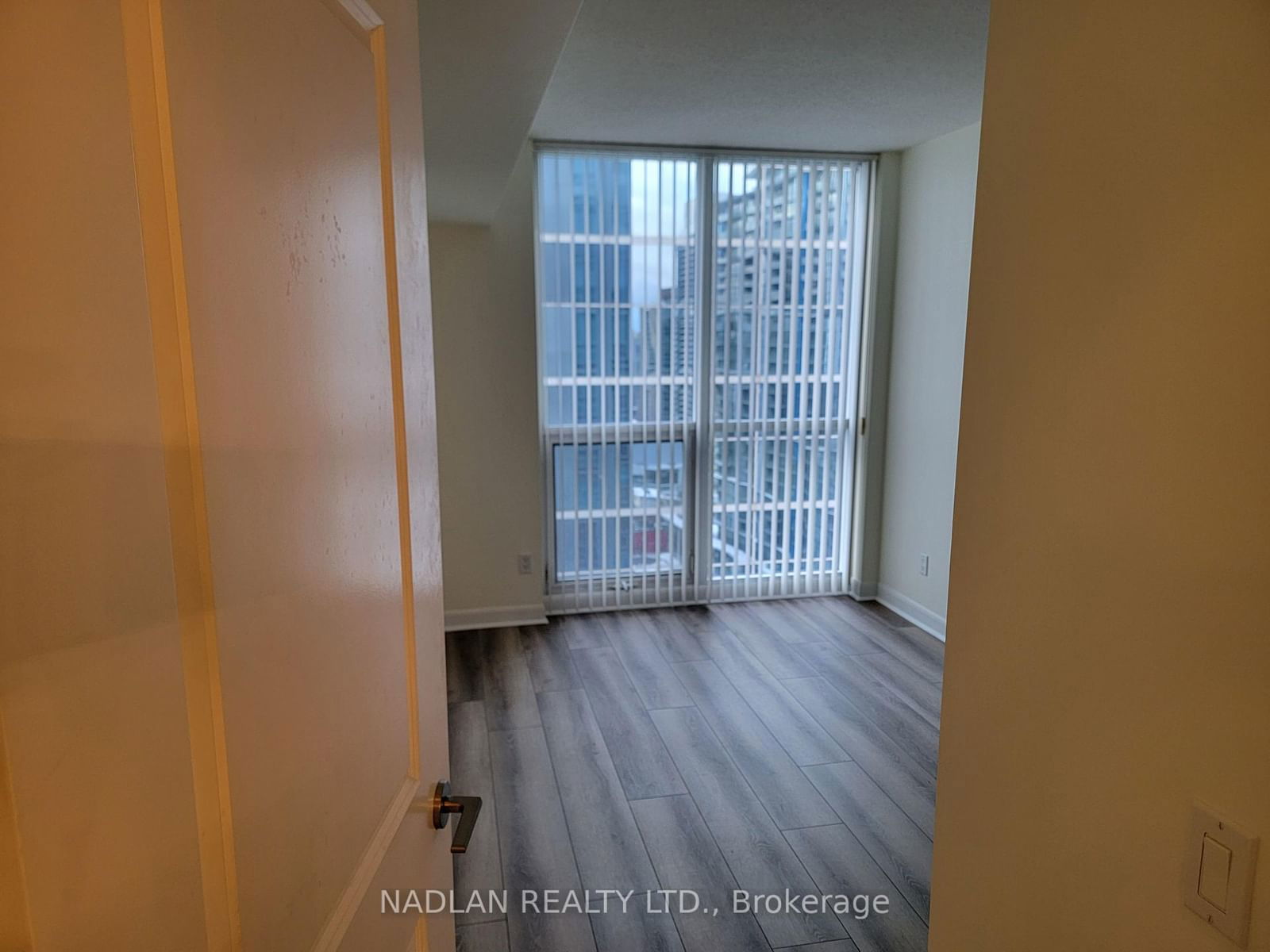 4978 Yonge St, unit 2811 for rent