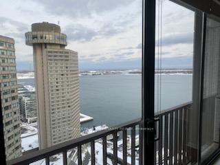 33 Harbour Sq, unit 3234 for rent