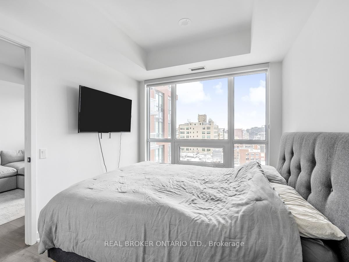 108 Peter St, unit 1323 for rent