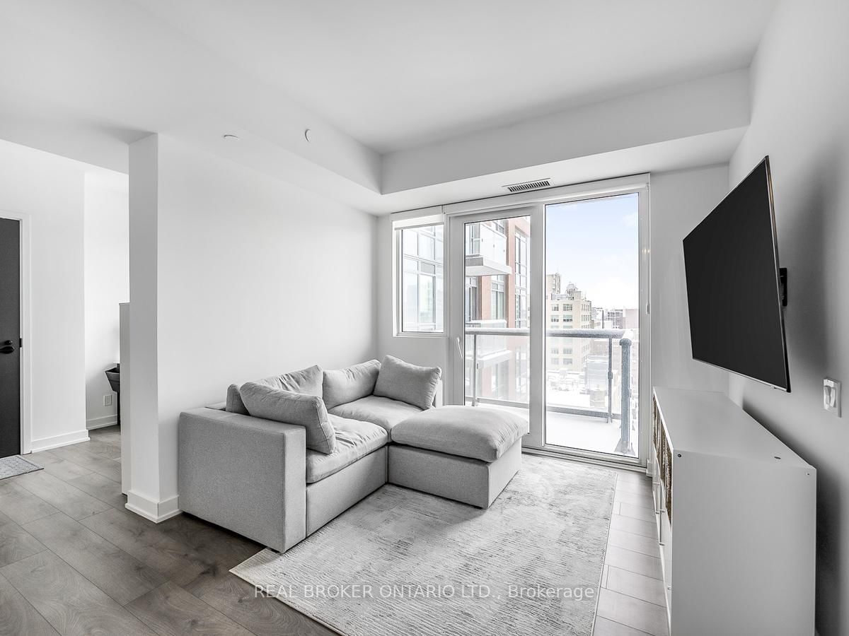 108 Peter St, unit 1323 for rent