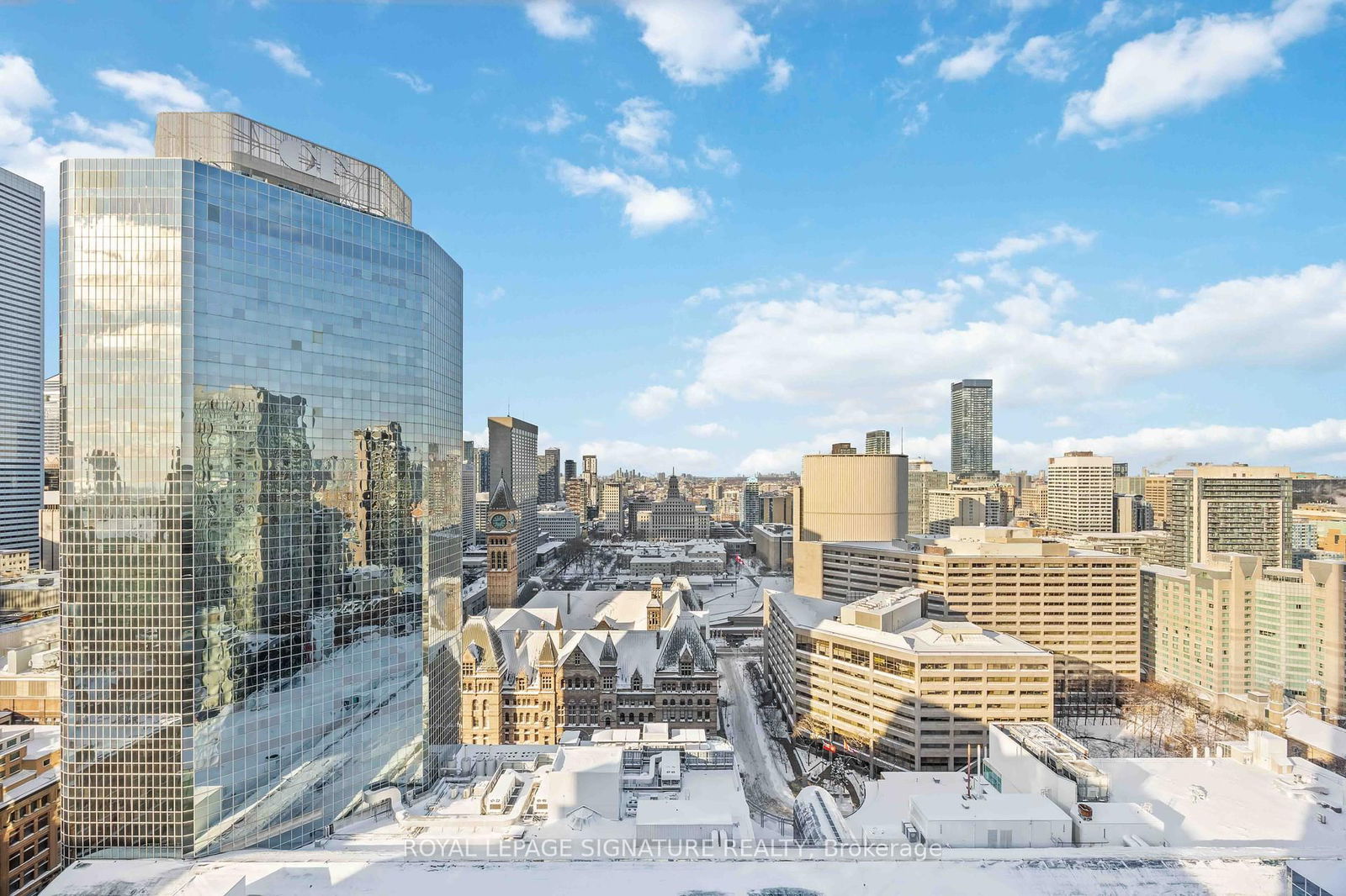 197 Yonge St, unit 2612 for sale