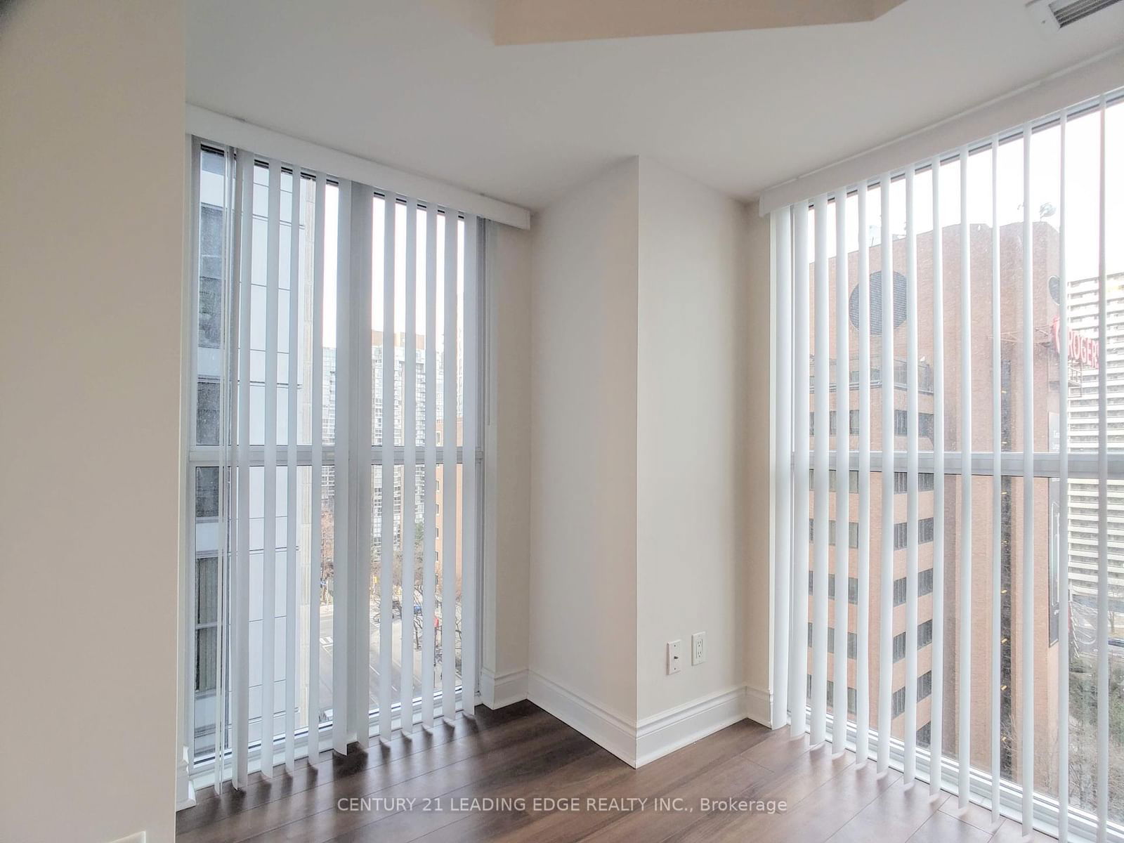 28 Ted Rogers Way, unit 1201 for rent