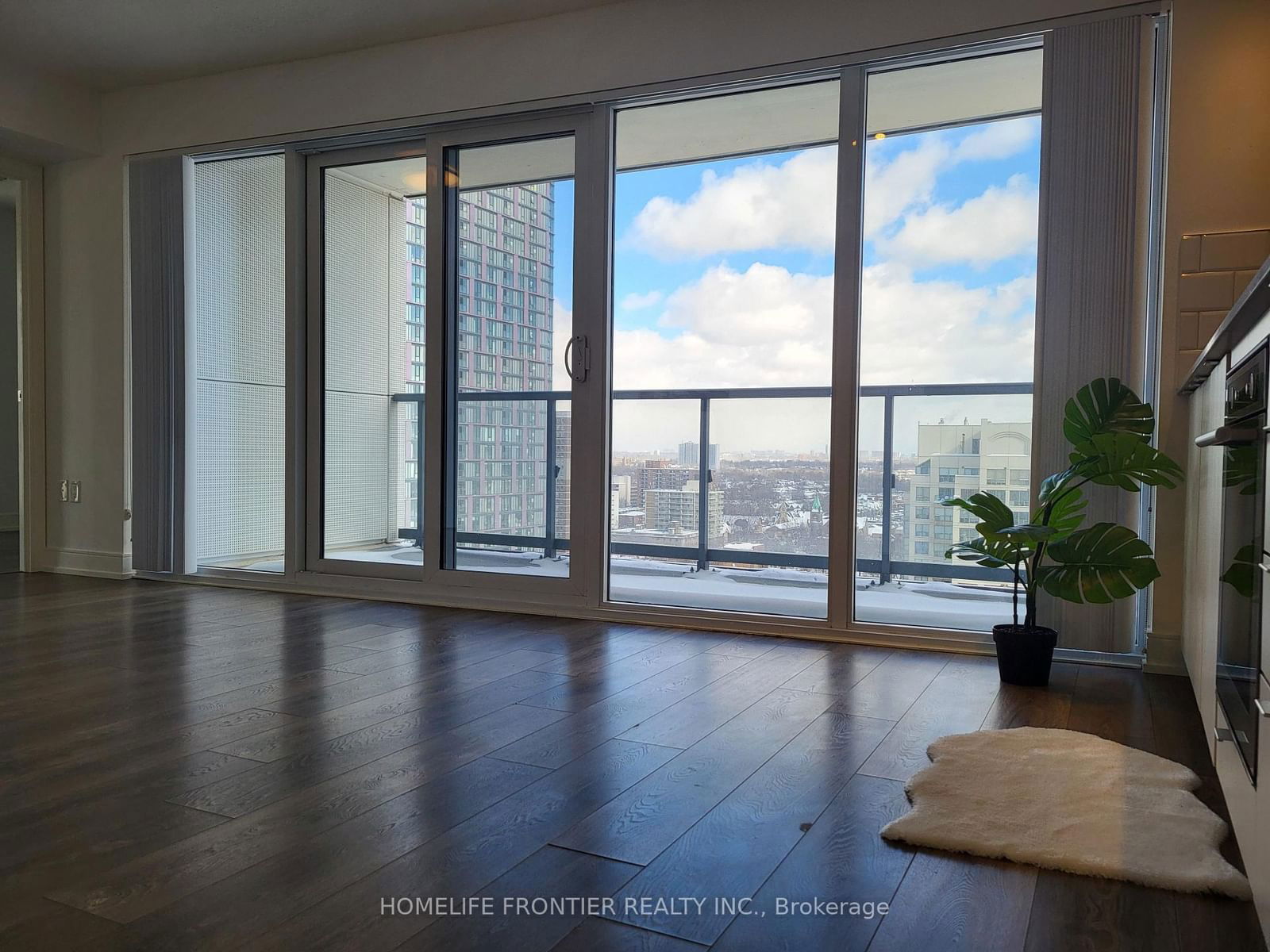 89 McGill St, unit 1705 for sale