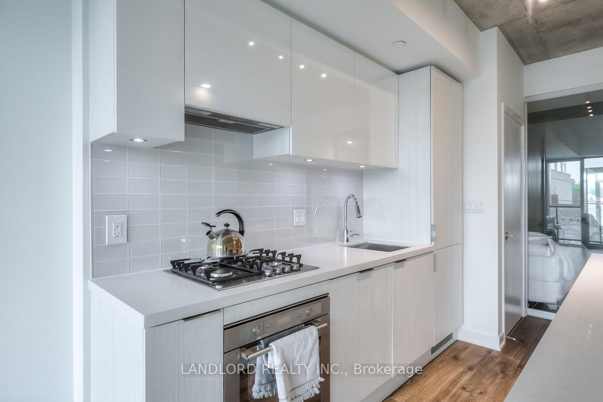 109 Ossington Ave, unit 310 for rent