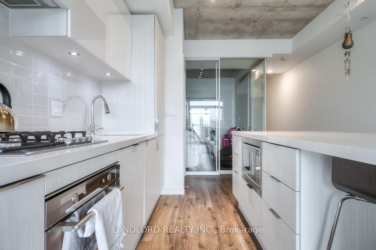 109 Ossington Ave, unit 310 for rent