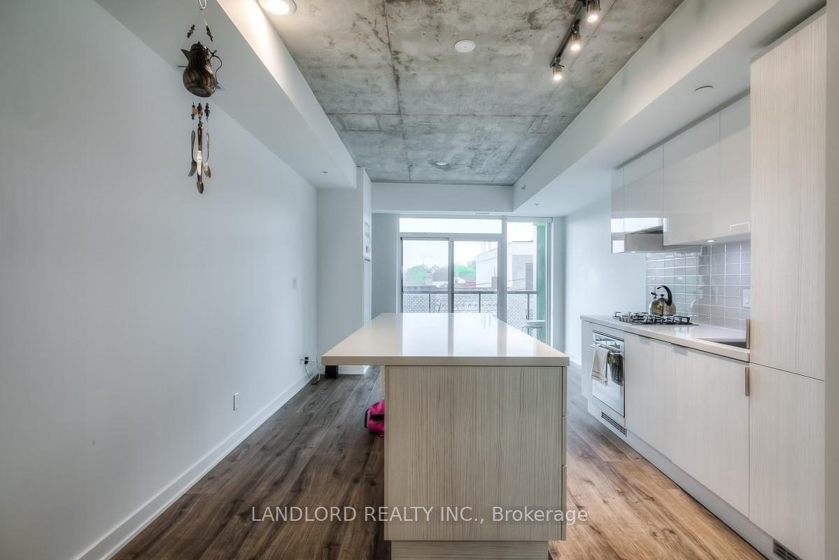 109 Ossington Ave, unit 310 for rent