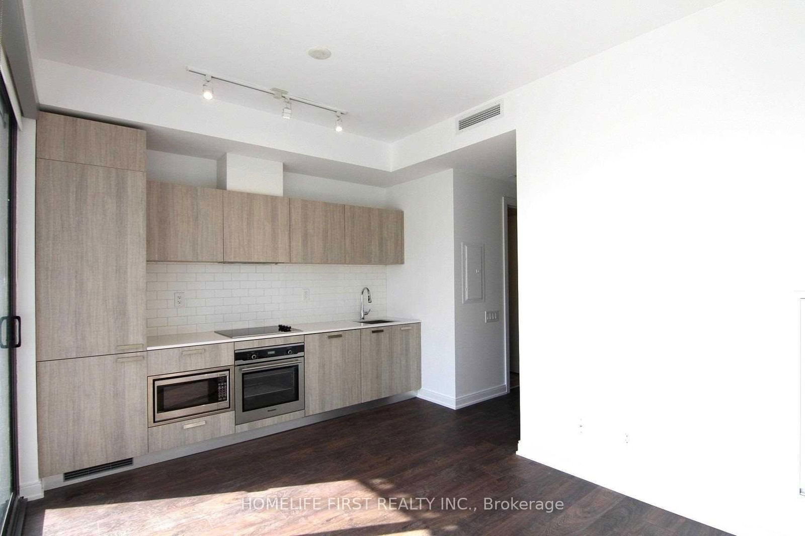 50 Charles St E, unit 2213 for rent