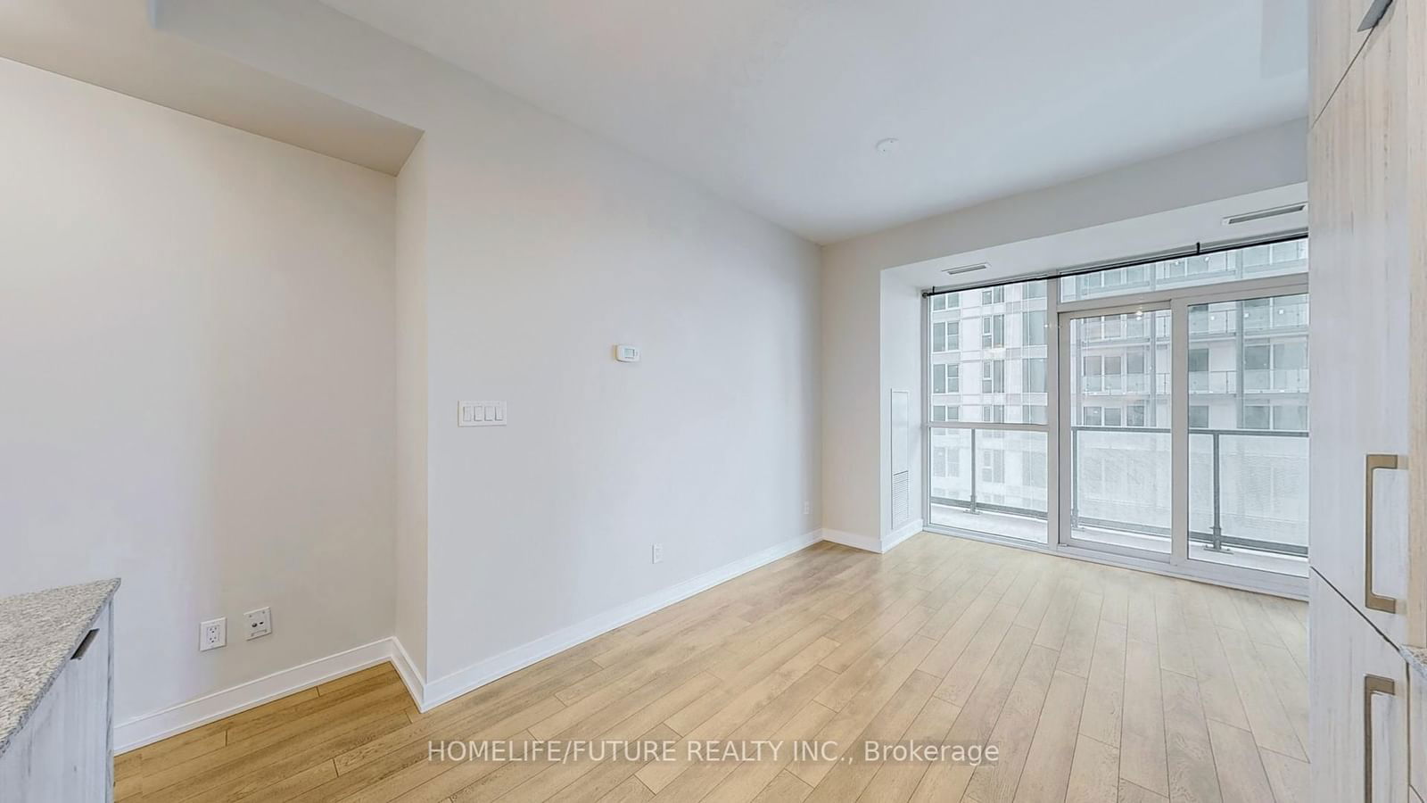 50 Ordnance St, unit 2105 for rent