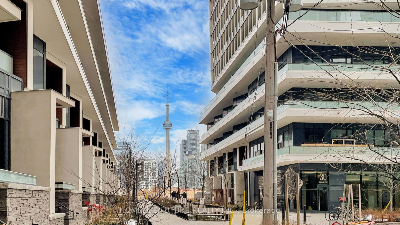 50 Ordnance St, unit 2105 for rent