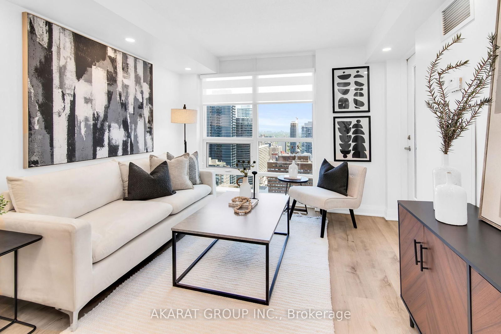 761 Bay St, unit 3004 for sale