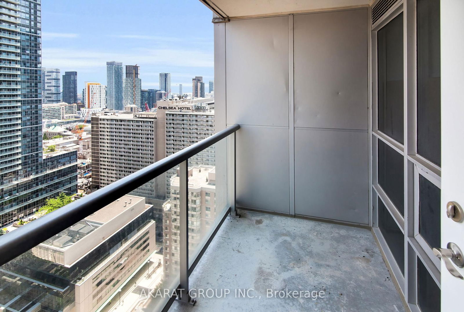 761 Bay St, unit 3004 for sale