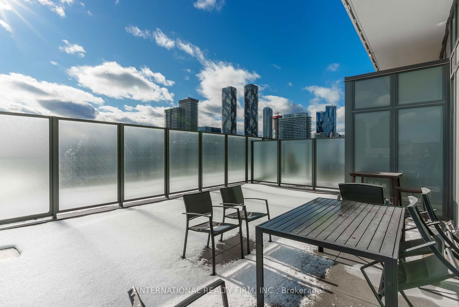 121 Lower Sherbourne St, unit 1122 for sale