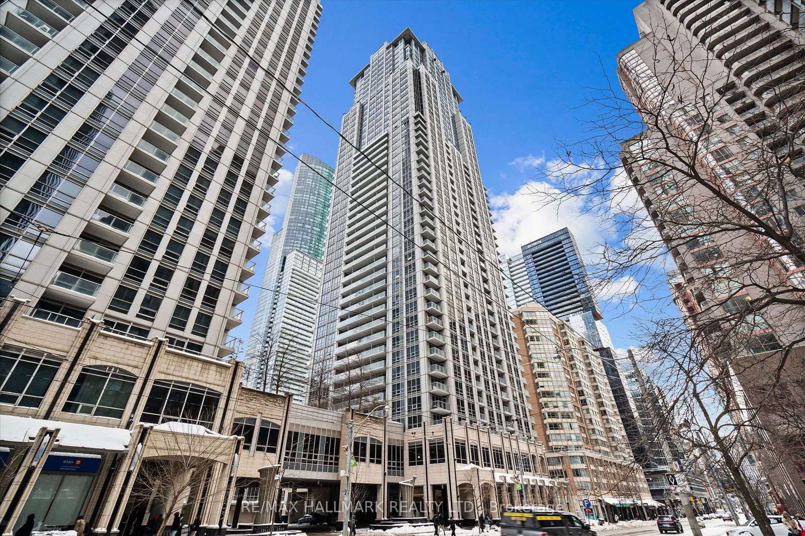 761 Bay St, unit 2303 for sale