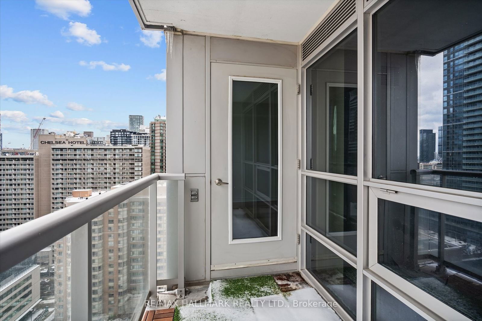 761 Bay St, unit 2303 for sale