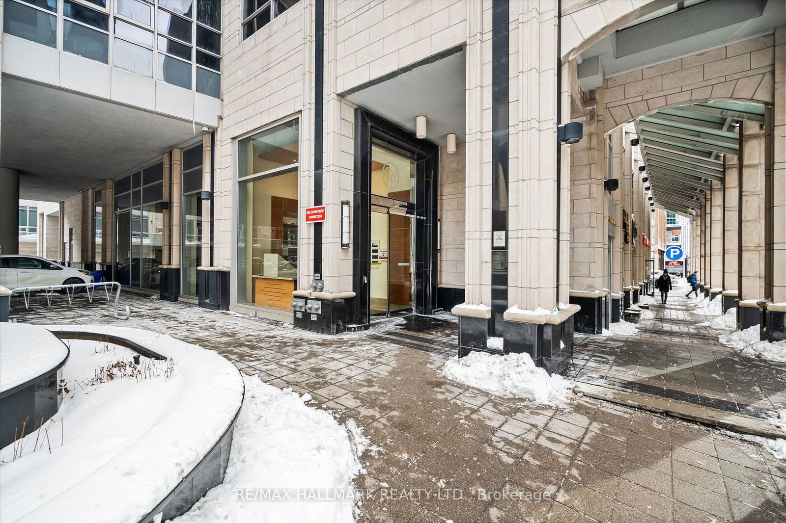 761 Bay St, unit 2303 for sale