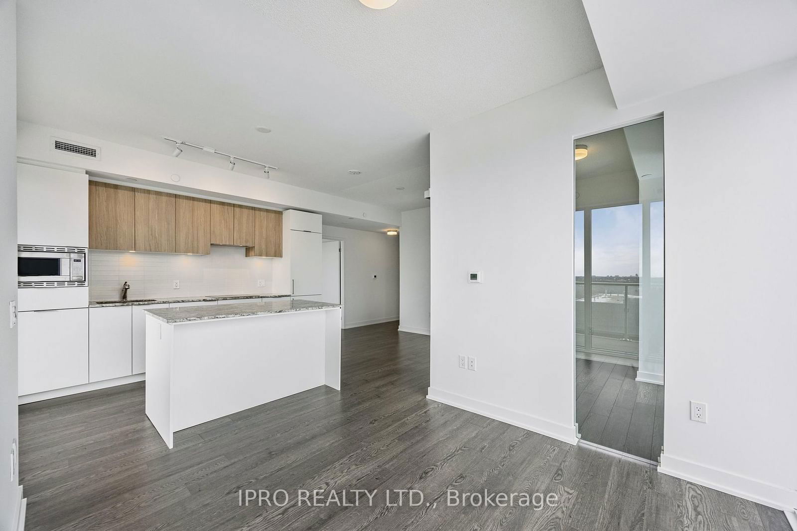 50 O'Neill Rd, unit 1811 for sale