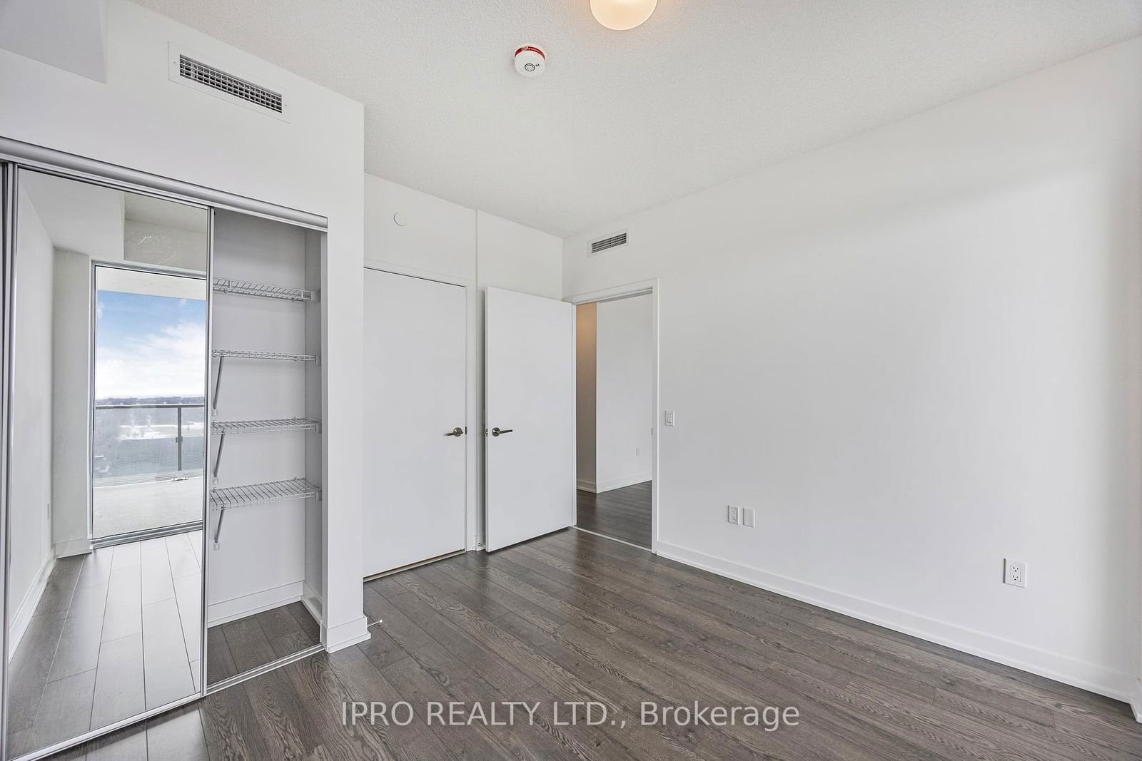 50 O'Neill Rd, unit 1811 for sale