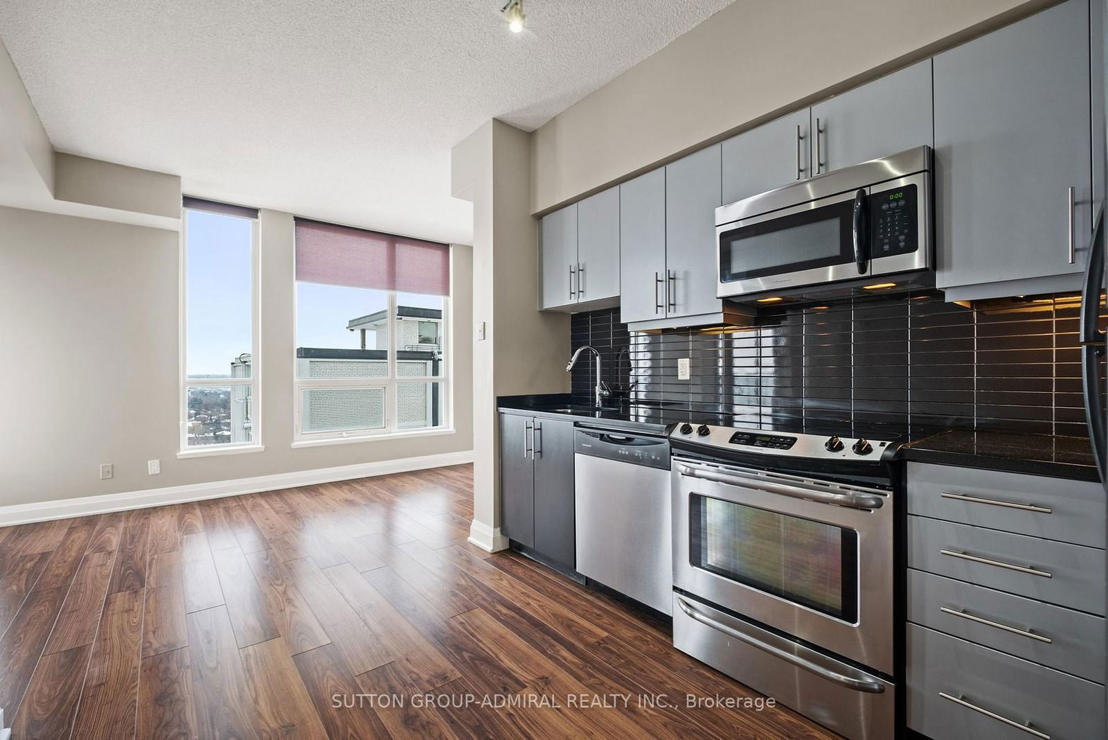 83 Redpath Ave, unit 1703 for rent