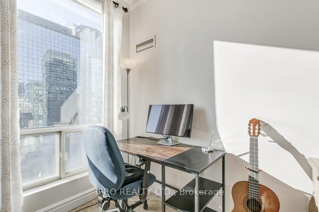 25 Grenville St, unit Ph2 for sale