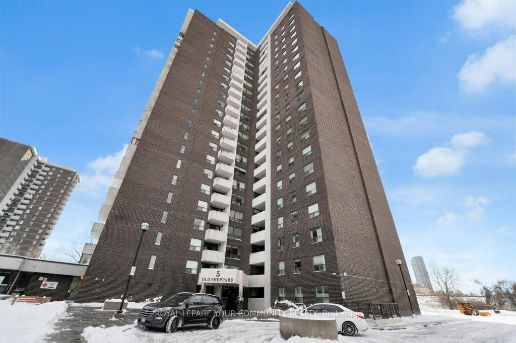 5 Old Sheppard Ave, unit 503 for sale