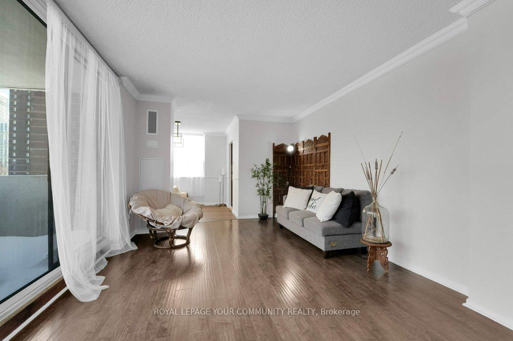 5 Old Sheppard Ave, unit 503 for sale