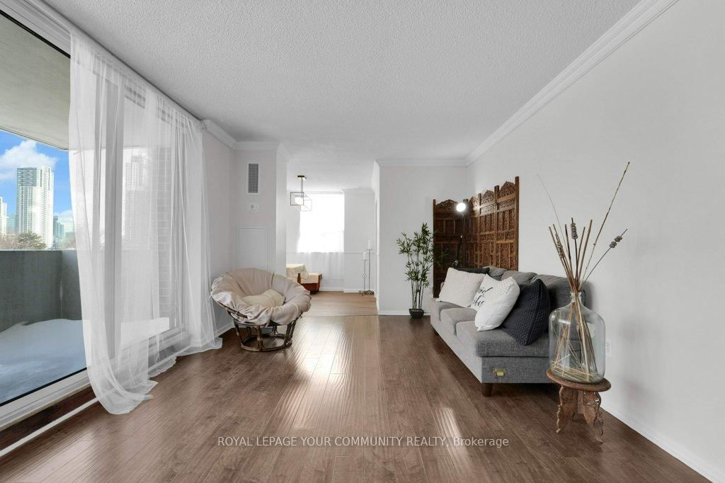 5 Old Sheppard Ave, unit 503 for sale