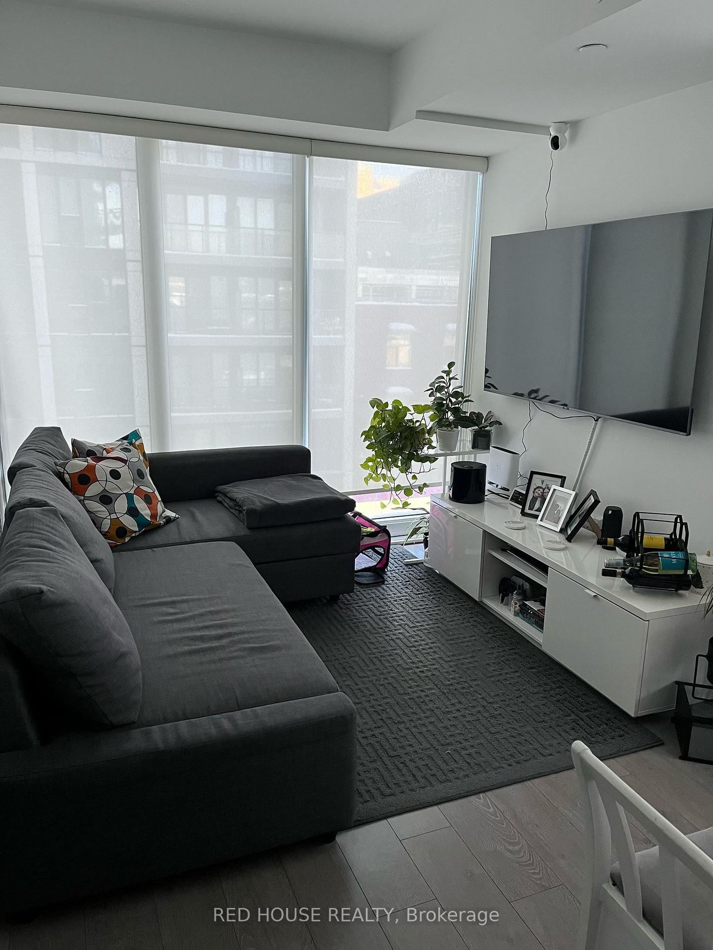 251 Jarvis St, unit 708 for rent