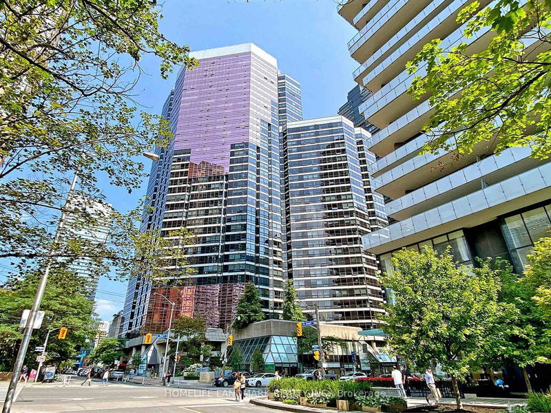 1001 Bay St, unit 701 for sale