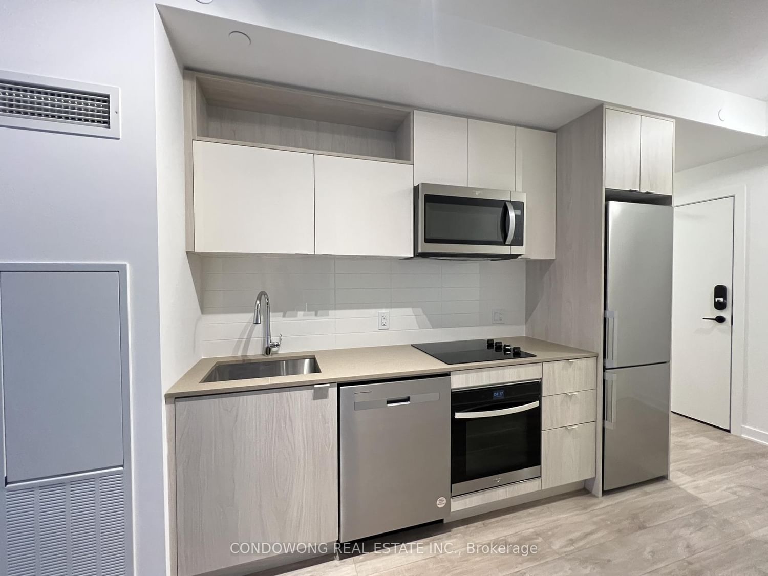 135 Lower Sherbourne St, unit 836 for rent