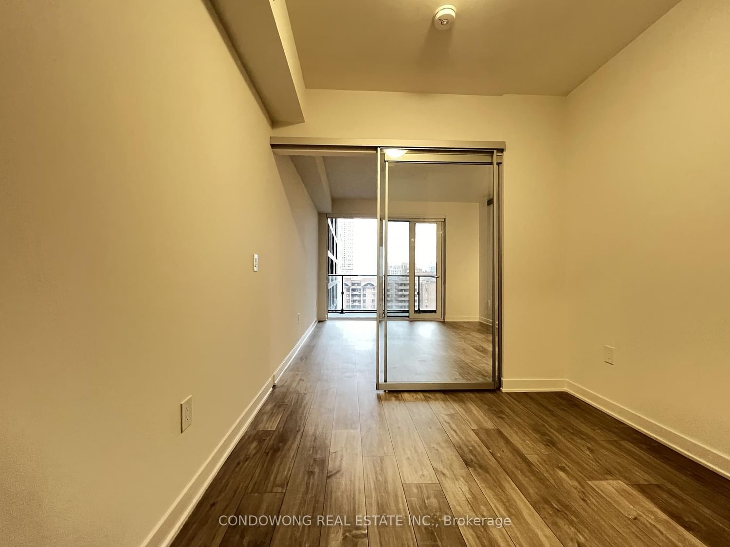 135 Lower Sherbourne St, unit 836 for rent