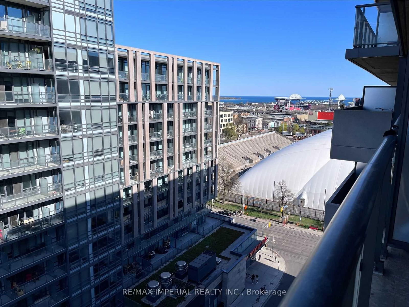 20 Joe Shuster Way, unit 1204 for rent